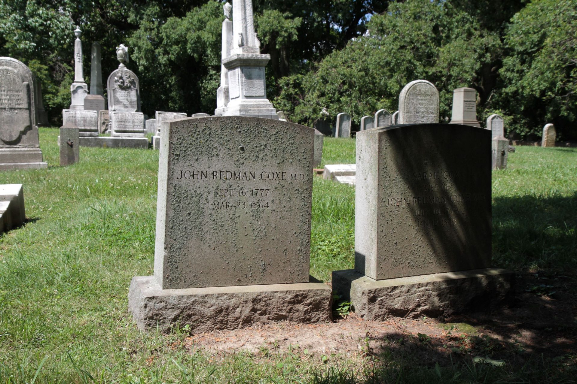 John Redman Coxe's tomb,Woodland Cemetery, Philadelphia (1).JPG